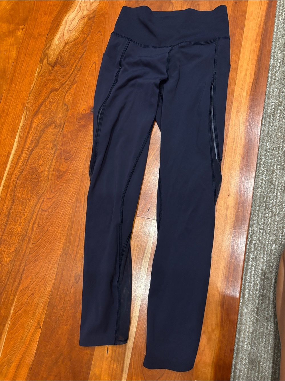 Lululemon Women's High-Waist Navy Active Leggings